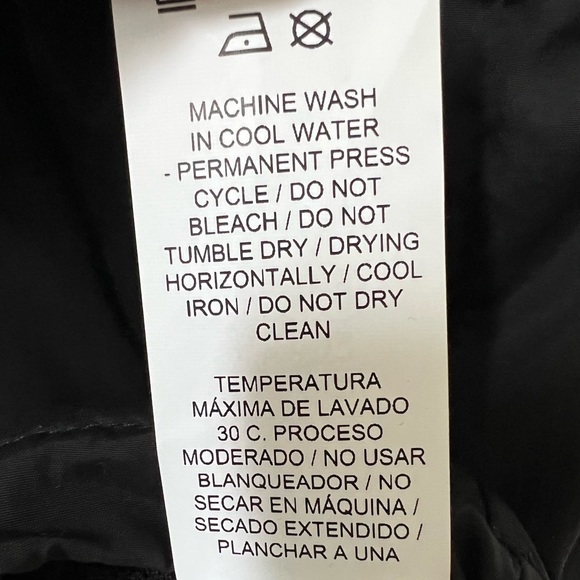 Puma X Ferrari Scuderia Street Woven Jacket - Picture 5 of 7